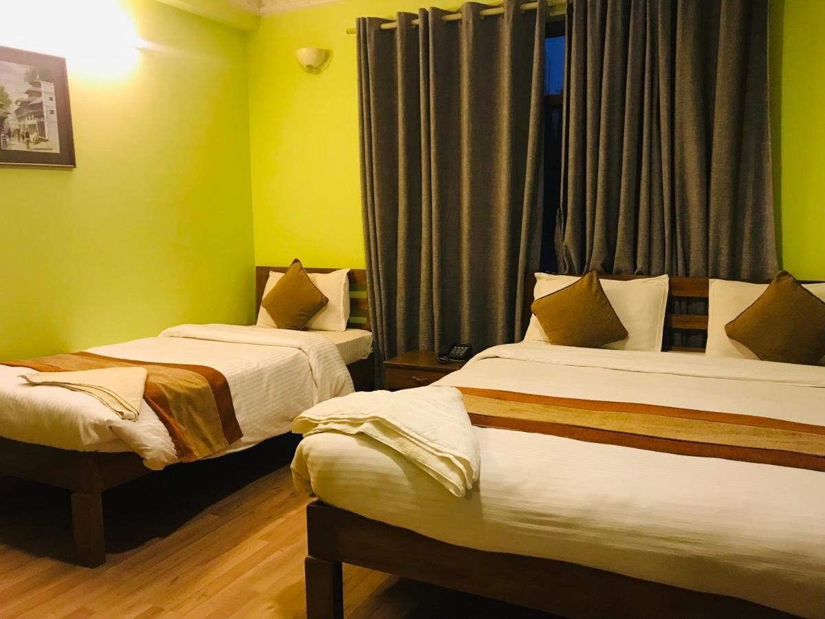 Hotel Lotus Garden Κατμαντού Εξωτερικό φωτογραφία